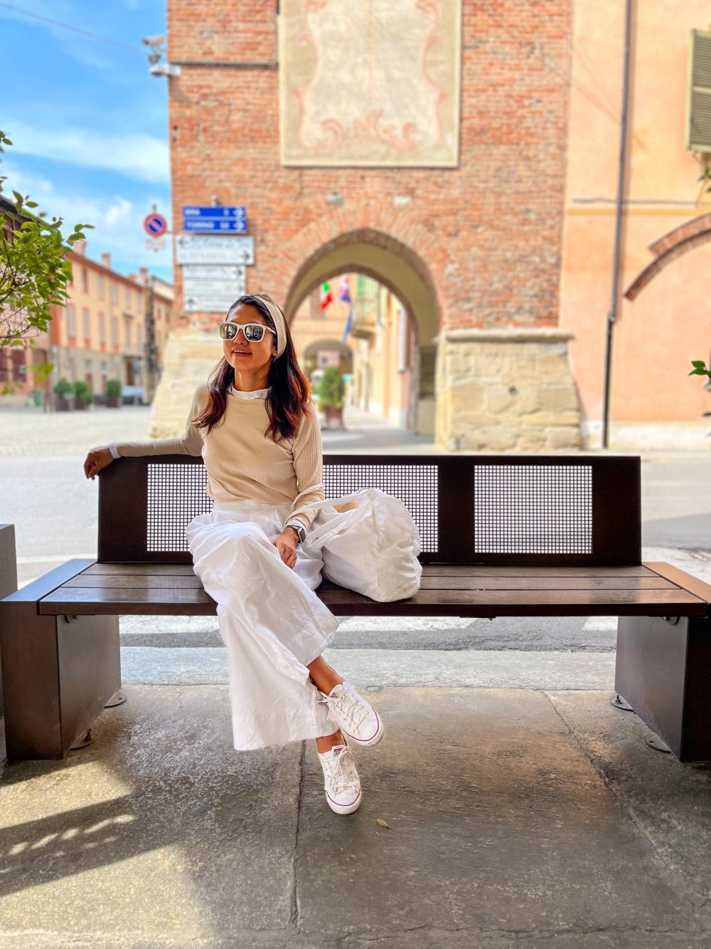 858-589-Box aout-16.jpg